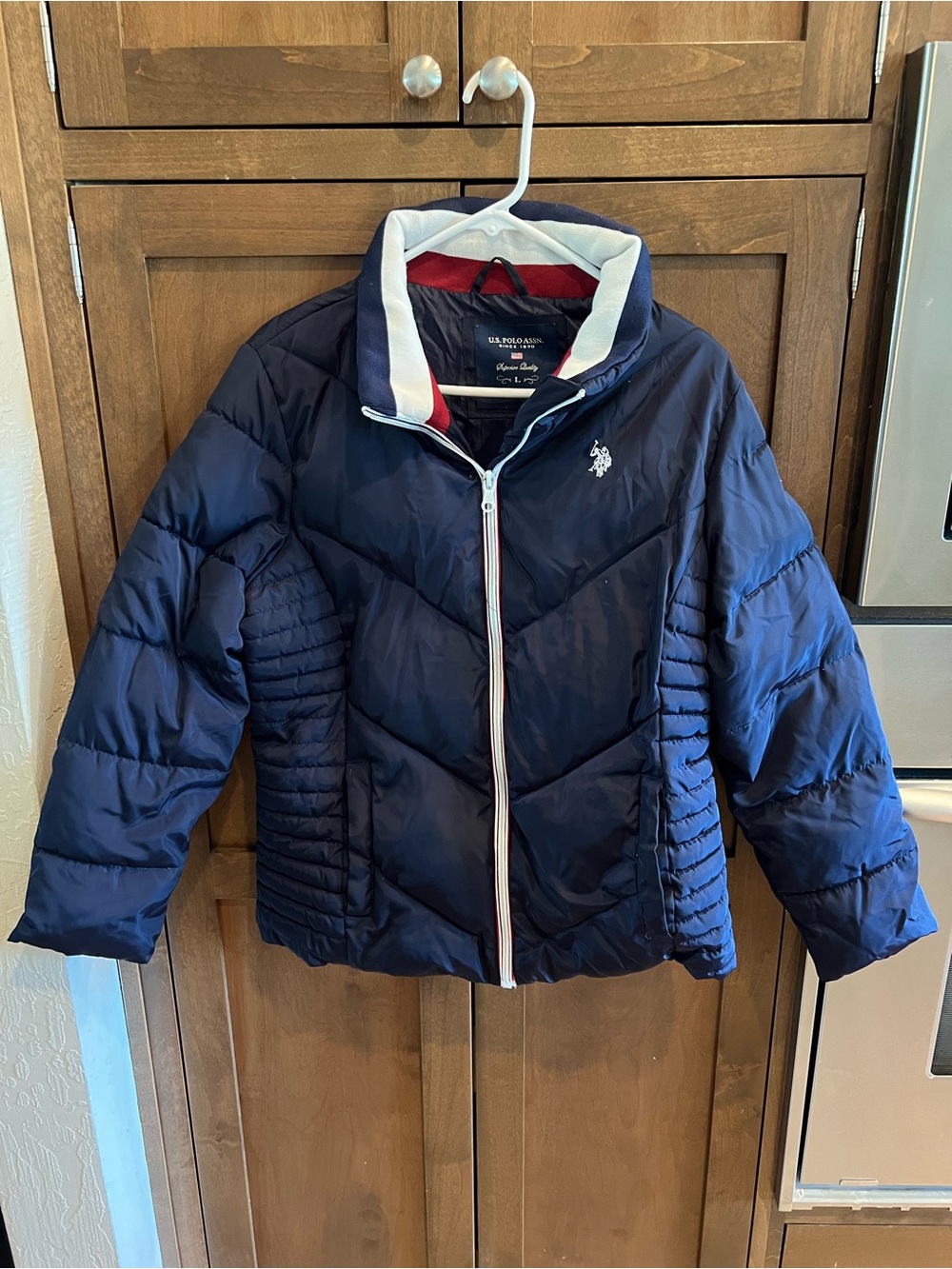 U.S. Polo Assn. Classic Navy Chevron Puffer Jacket – Size L